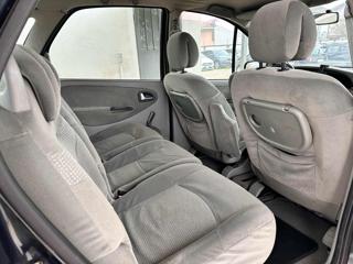 RENAULT Scenic usata, con Lettore CD