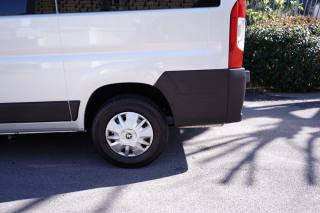 PEUGEOT Boxer usata, con Touch screen