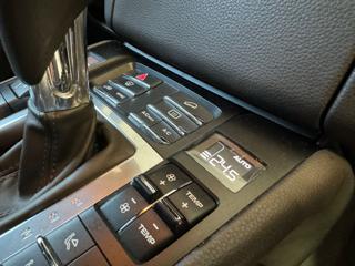PORSCHE Macan usata, con Luci diurne LED