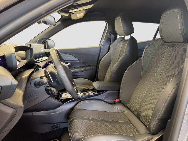 PEUGEOT 2008 usata 9
