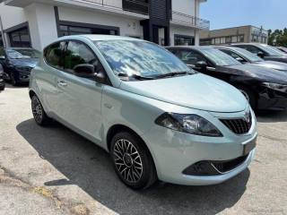 LANCIA Ypsilon usata, con Airbag laterali