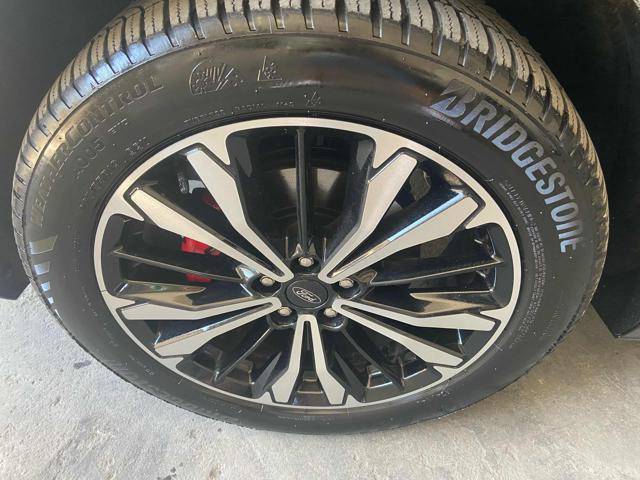 FORD Kuga usata, con Sistema di navigazione
