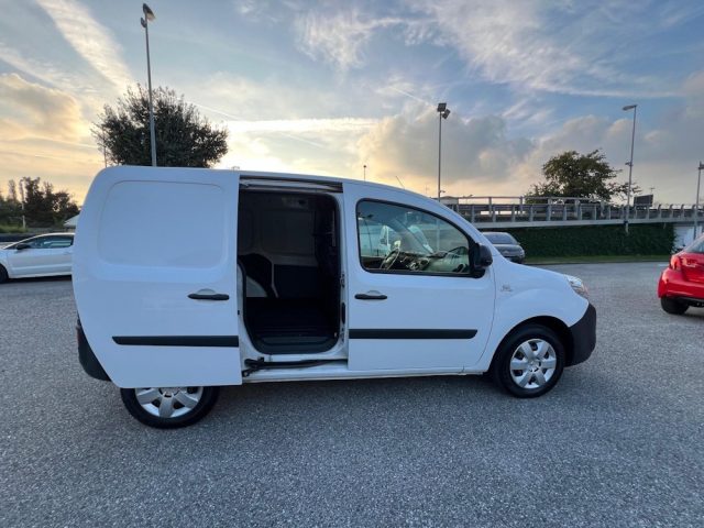 RENAULT Kangoo usata, con Immobilizzatore elettronico