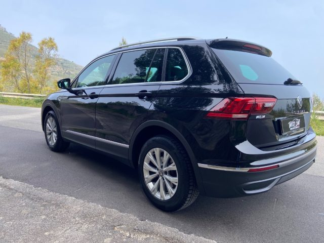 VOLKSWAGEN Tiguan usata, con Cerchi in lega
