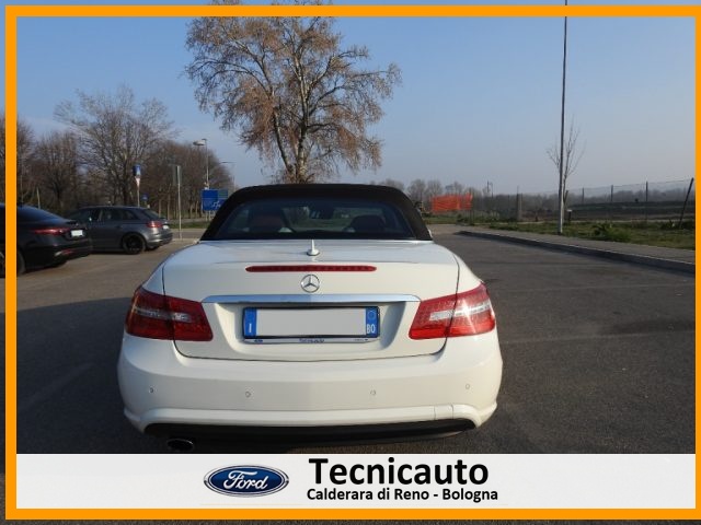 MERCEDES-BENZ E 250 usata, con USB