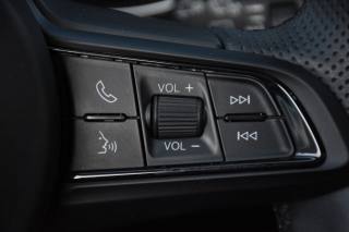 ALFA ROMEO Stelvio usata, con Volante multifunzione