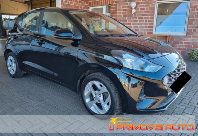 HYUNDAI i10 usata, con Frenata d