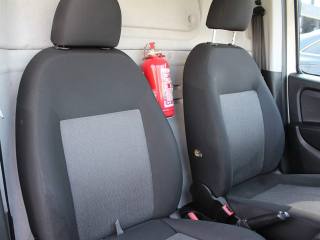 FIAT Doblo usata, con USB