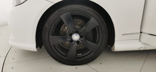 MERCEDES-BENZ E 220 usata, con Immobilizzatore elettronico