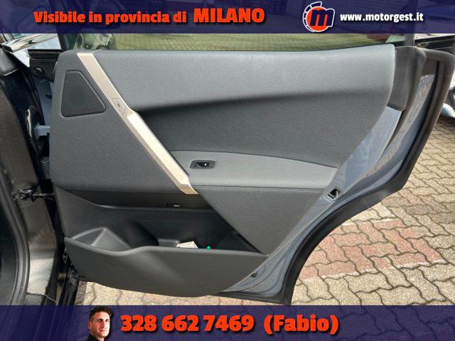 BMW iX usata, con Volante in pelle