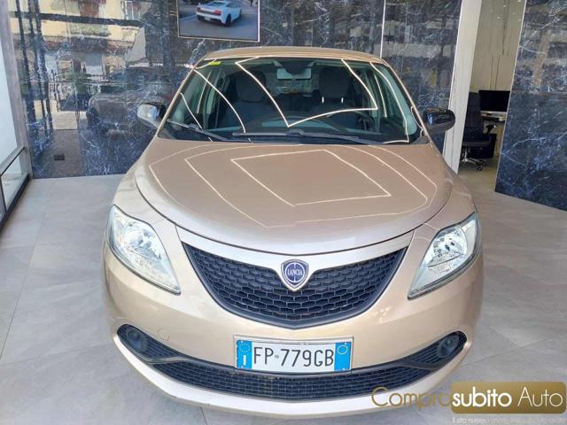 LANCIA Ypsilon usata, con ABS