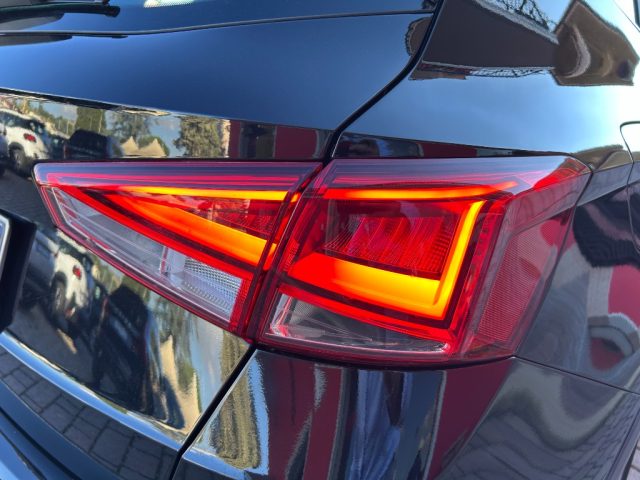 SEAT Arona usata, con Autoradio digitale