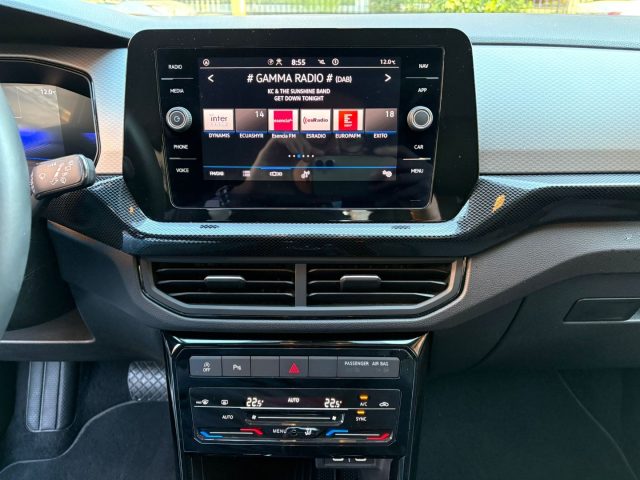VOLKSWAGEN T-Cross usata, con Controllo automatico clima