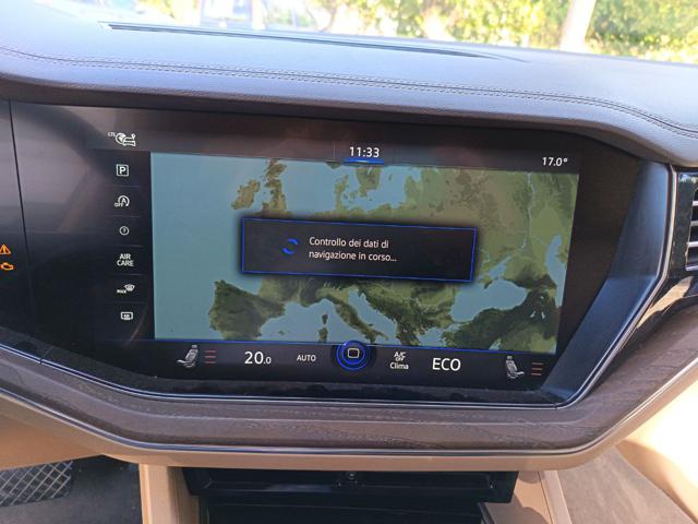 VOLKSWAGEN Touareg usata, con Controllo trazione