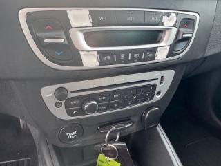 RENAULT Megane usata, con Controllo automatico clima