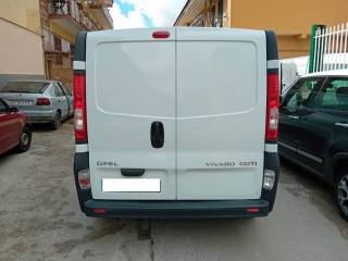OPEL Vivaro usata, con Servosterzo
