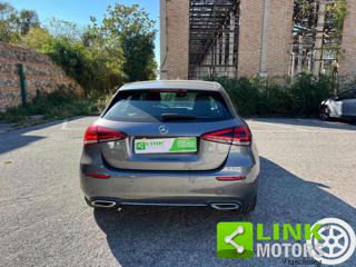 MERCEDES-BENZ A 180 usata, con Alzacristalli elettrici