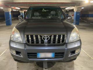 TOYOTA Land Cruiser usata, con Airbag laterali