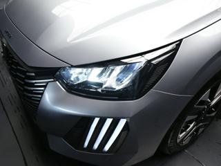 PEUGEOT 208 usata, con Park Distance Control