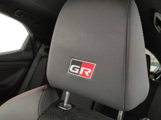 TOYOTA Yaris usata, con USB