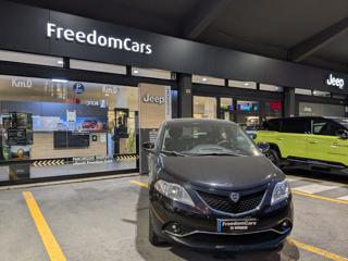 LANCIA Ypsilon usata, con Autoradio