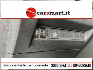 PEUGEOT 2008 usata, con Sensori di parcheggio posteriori