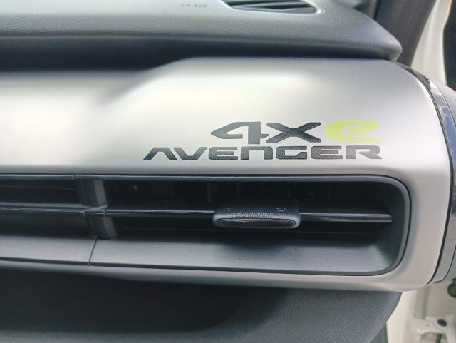 JEEP Avenger usata, con ESP