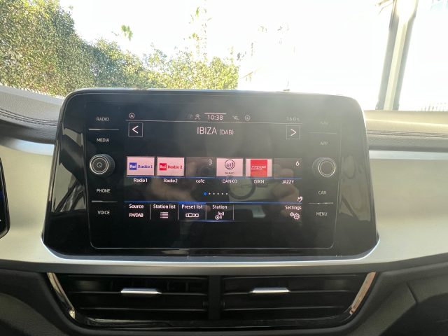 VOLKSWAGEN T-Roc usata, con Lettore CD
