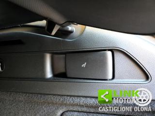 MASERATI Grecale usata, con MP3