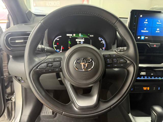TOYOTA Yaris Cross usata, con Controllo automatico clima
