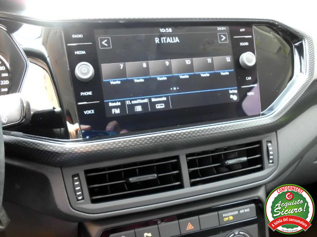 VOLKSWAGEN T-Cross usata, con Volante in pelle