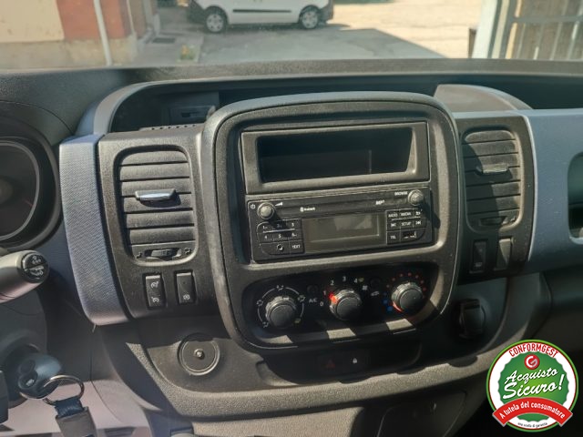 OPEL Vivaro usata 14