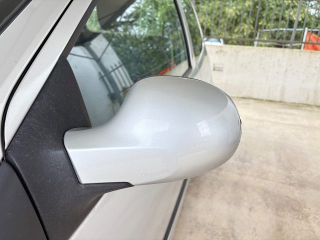 RENAULT Twingo usata, con MP3