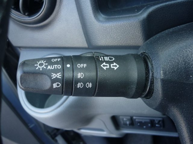 NISSAN Evalia usata, con Controllo trazione