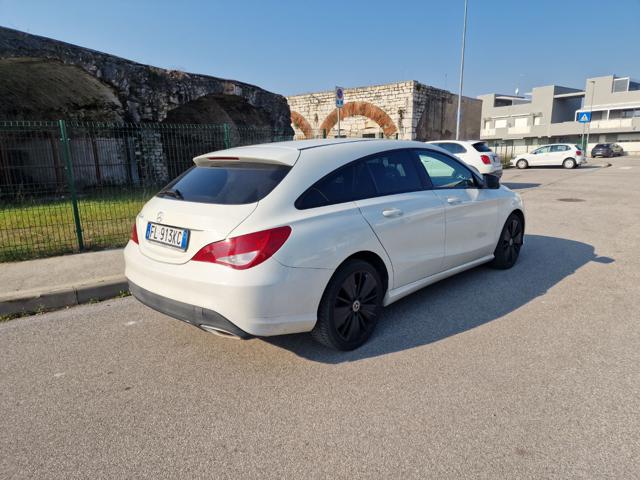 MERCEDES-BENZ CLA 200 usata, con Autoradio