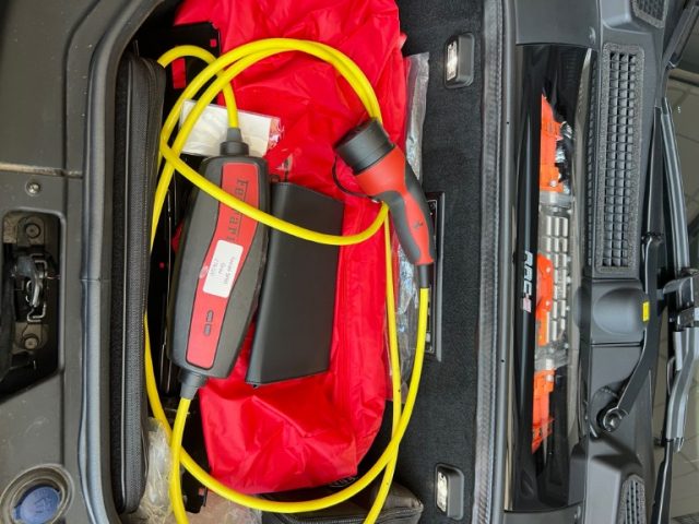 FERRARI SF90 usata, con Sedili sportivi