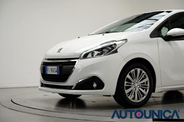 PEUGEOT 208 usata, con Cruise Control