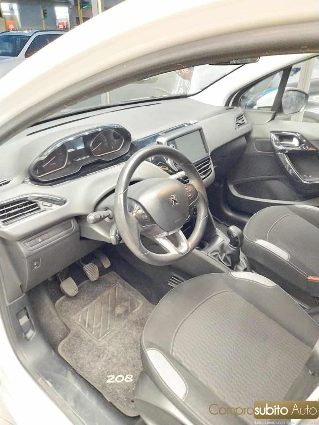 PEUGEOT 208 usata, con Cruise Control