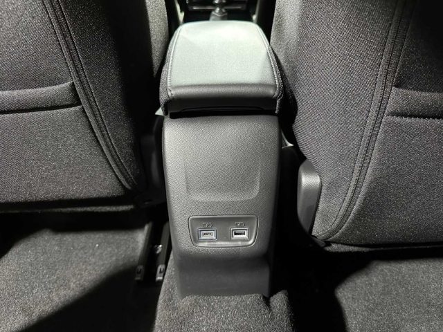 PEUGEOT 2008 usata 28