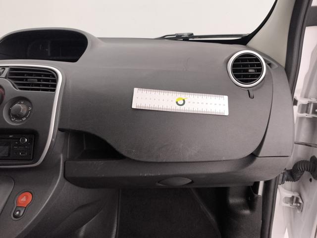 RENAULT Kangoo usata 47