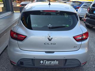 RENAULT Clio usata, con Alzacristalli elettrici