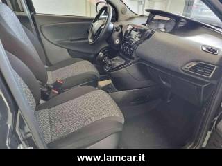 LANCIA Ypsilon usata, con MP3
