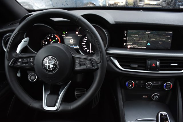 ALFA ROMEO Stelvio usata, con Climatizzatore