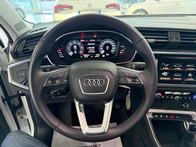 AUDI Q3 usata, con Sensori di parcheggio posteriori
