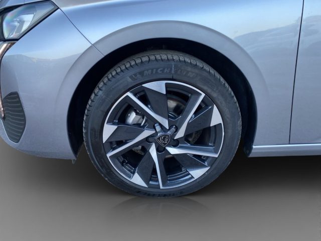 PEUGEOT 308 usata, con Autoradio digitale