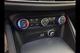 ALFA ROMEO Stelvio usata, con Boardcomputer