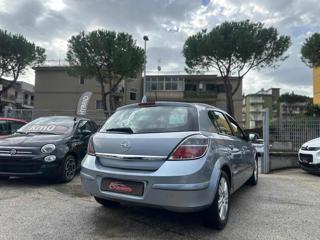 OPEL Astra usata, con Cerchi in lega