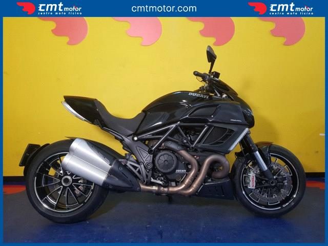 DUCATI Diavel usata 1
