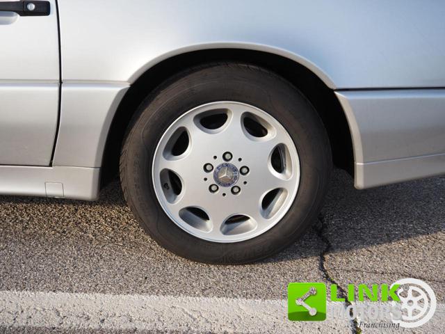 MERCEDES-BENZ SL 300 usata 29