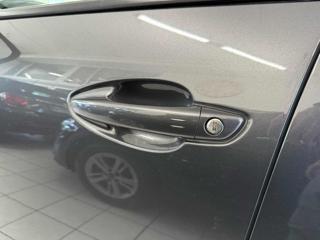 PEUGEOT 3008 usata 21